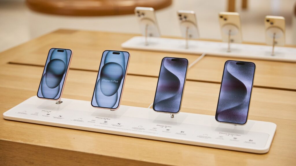 iPhone Sales in China Dropped Significantly in Q1 2024